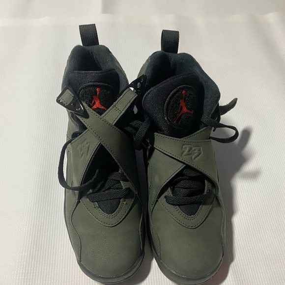 Jordan Other - Size 5 Youth- Air Jordan 8 Retro Take Flight